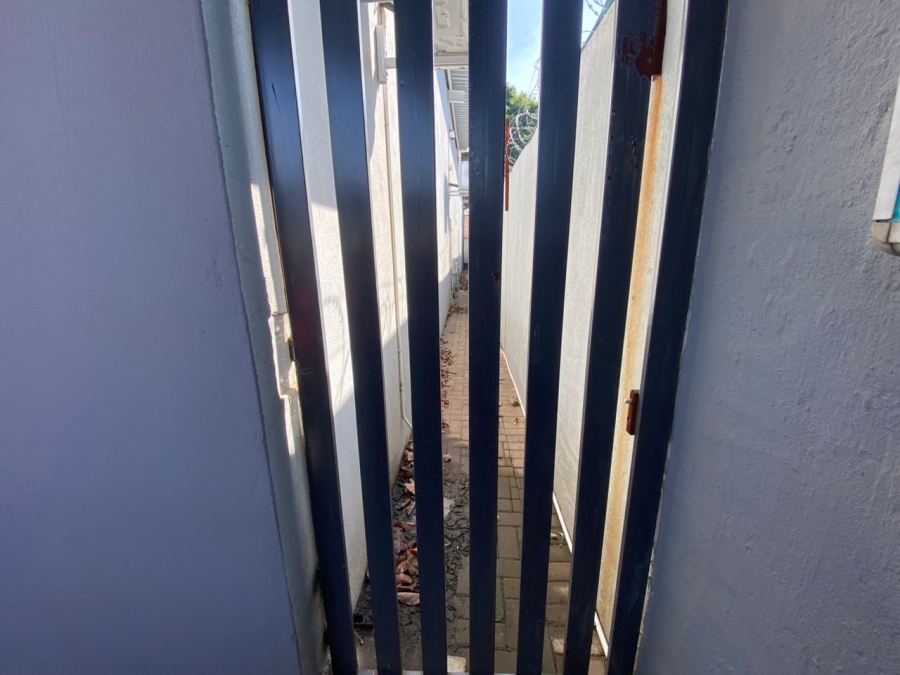 To Let Commercial Property for Rent in Rustenburg Central North West